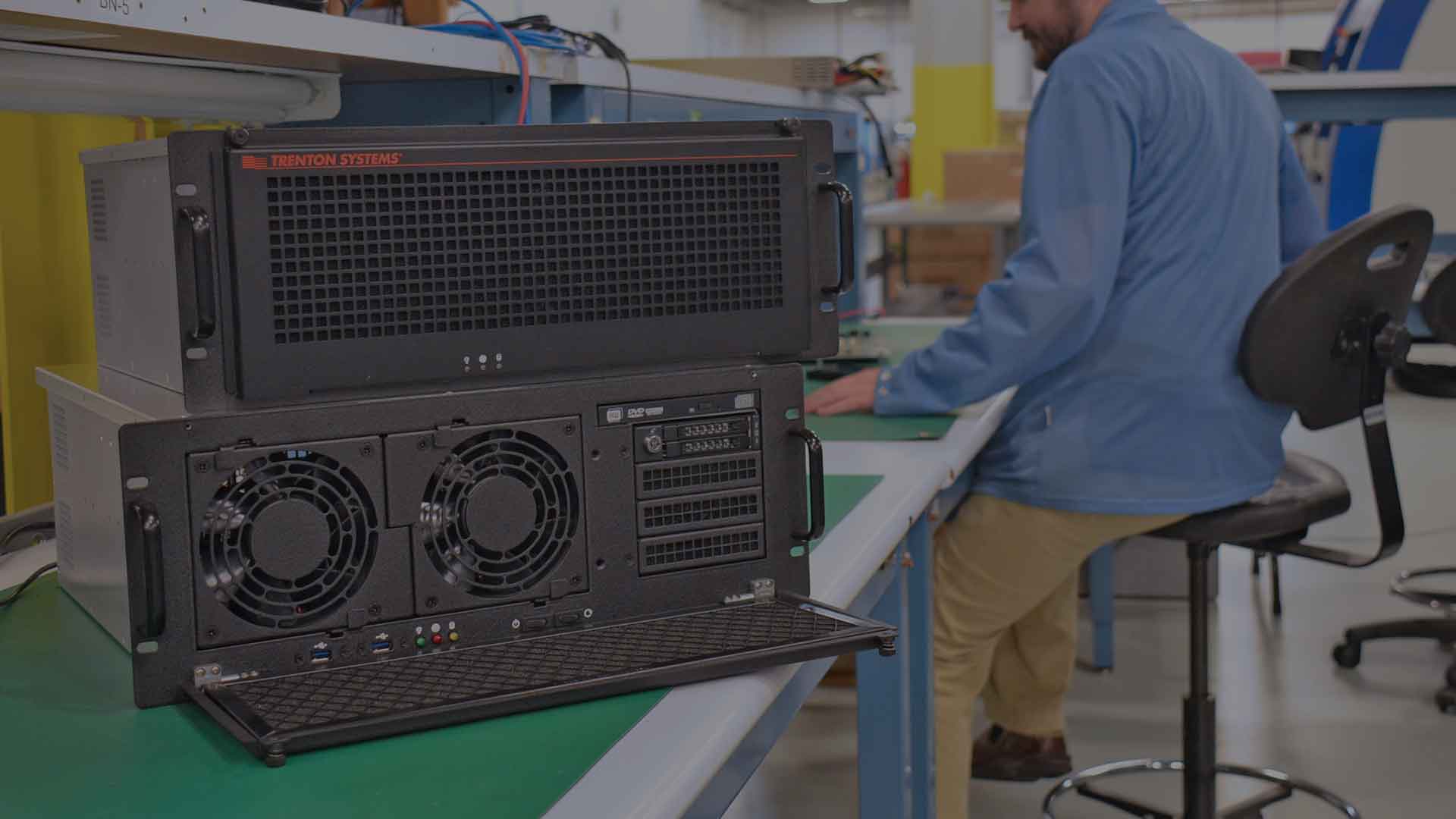 4U Rugged Servers Hero Banner