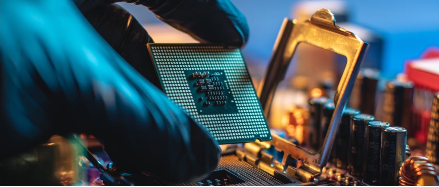 Semiconductor going onto board 