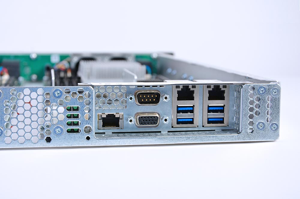TRC1001 Rear Input / Output