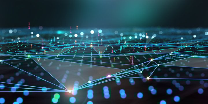 How do virtualization and containerization work together?