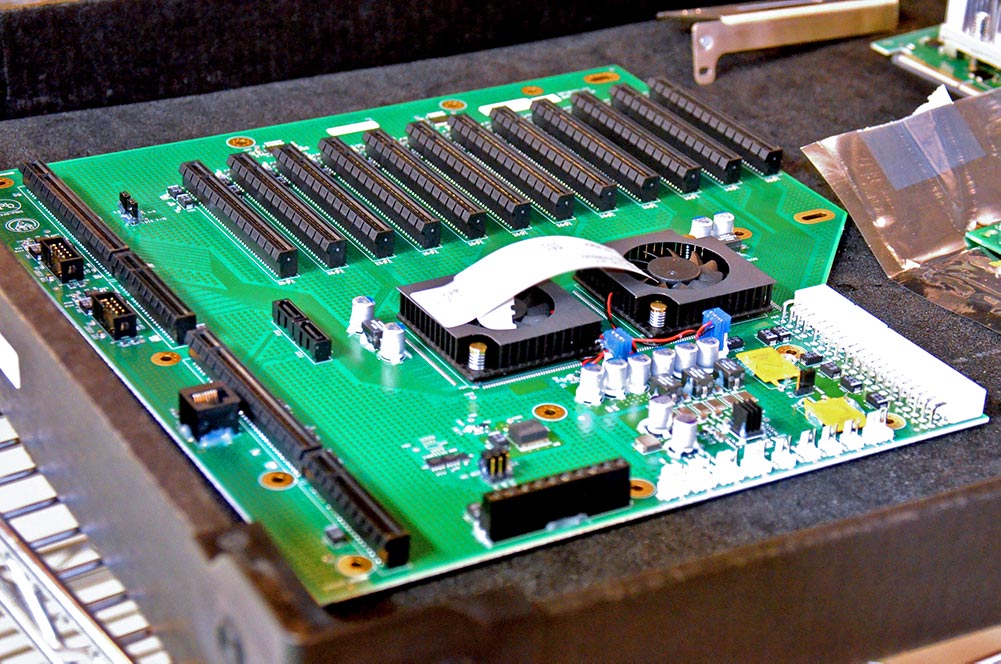 BPG8155 backplane by Trenton Systems